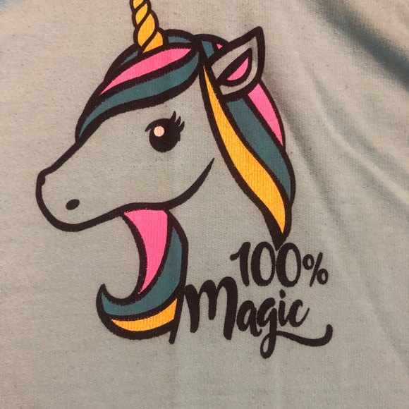 🦄 PJ Set 🦄 - Picture 2 of 4